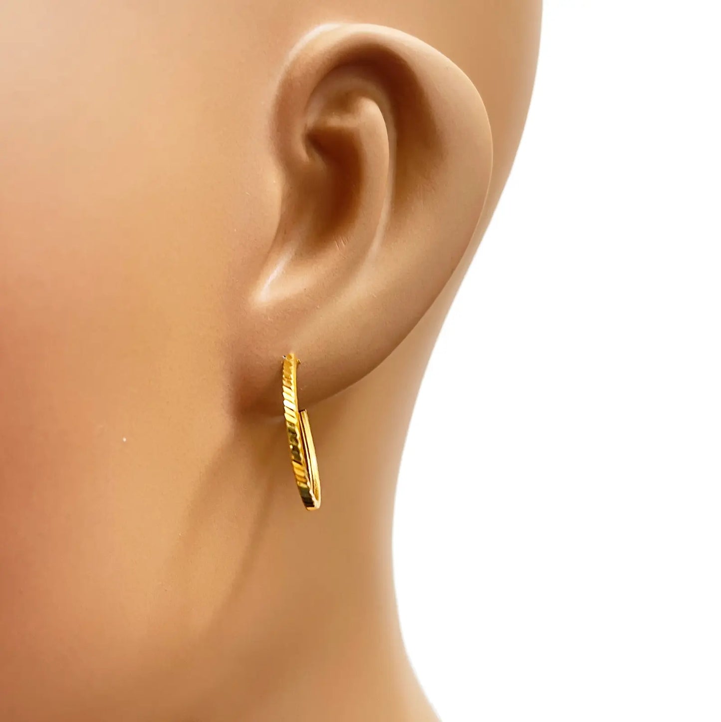 22ct Gold Diamond-Cut High-Polish Hoop Earrings ? 14mm Diameter Gold Hoop Earrings