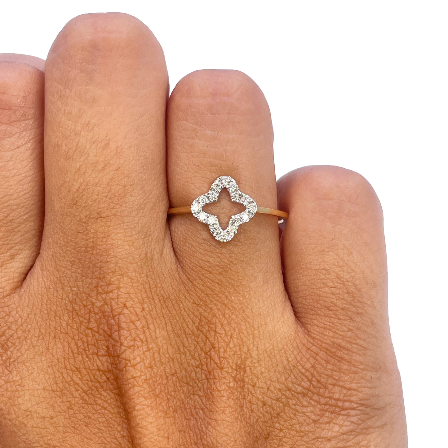 18kt geelgouden diamanten klaver/bloemvormige ring 0,18ct