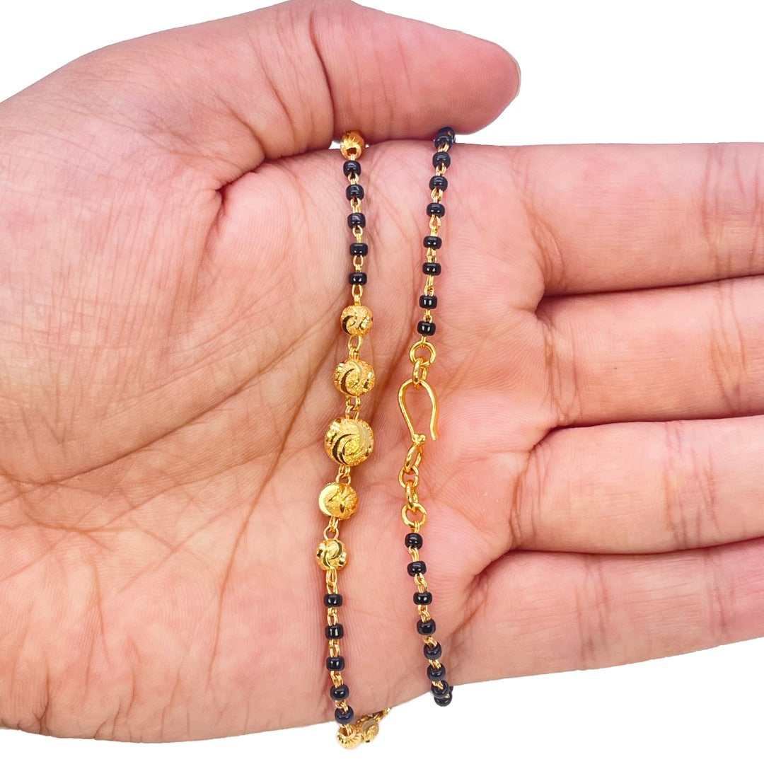 22kt geelgouden mangalsutra ketting met diamantgeslepen kralen, 18,5 inch