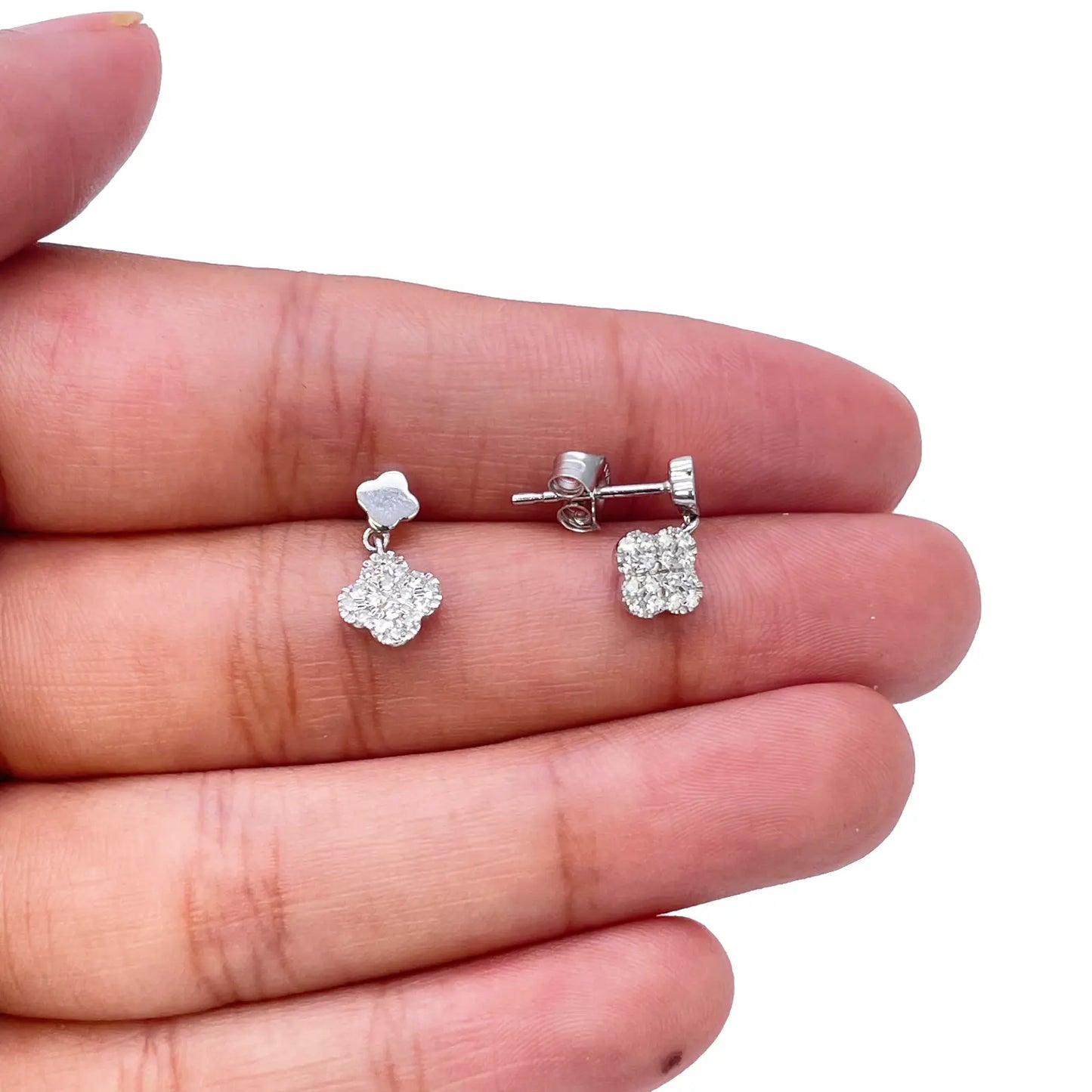 14ct White Gold Diamond Clover Drop Cluster Stud Earrings 0.21ct 