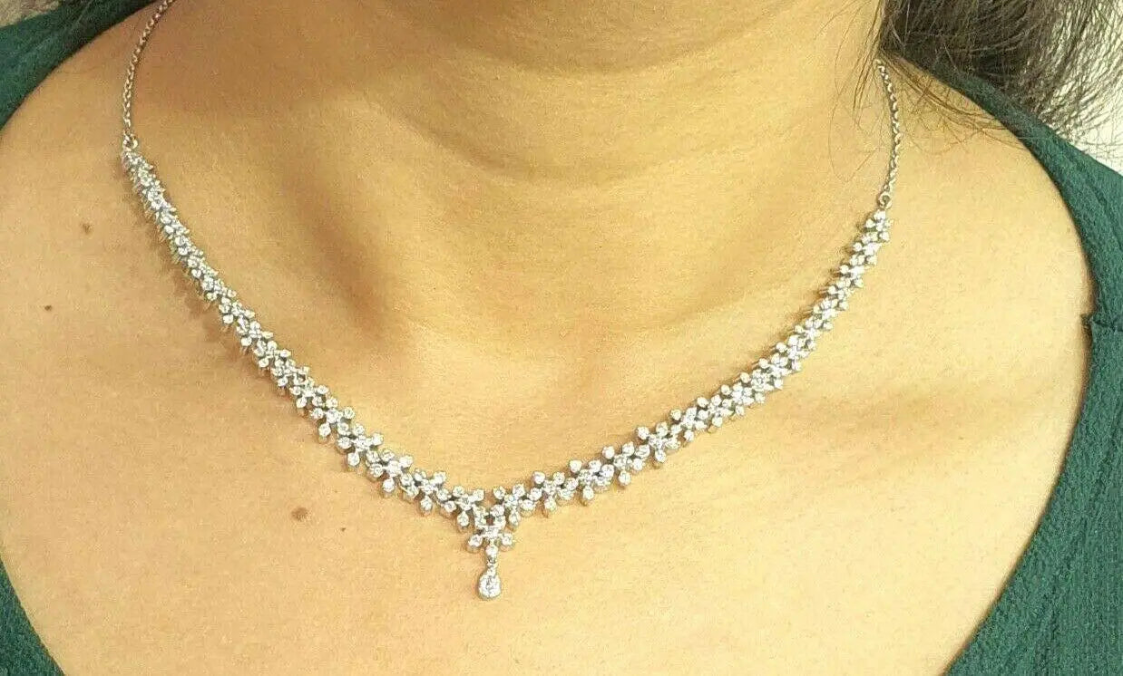 18Carat White Gold Diamond Necklace & Earrings 4.63cts 