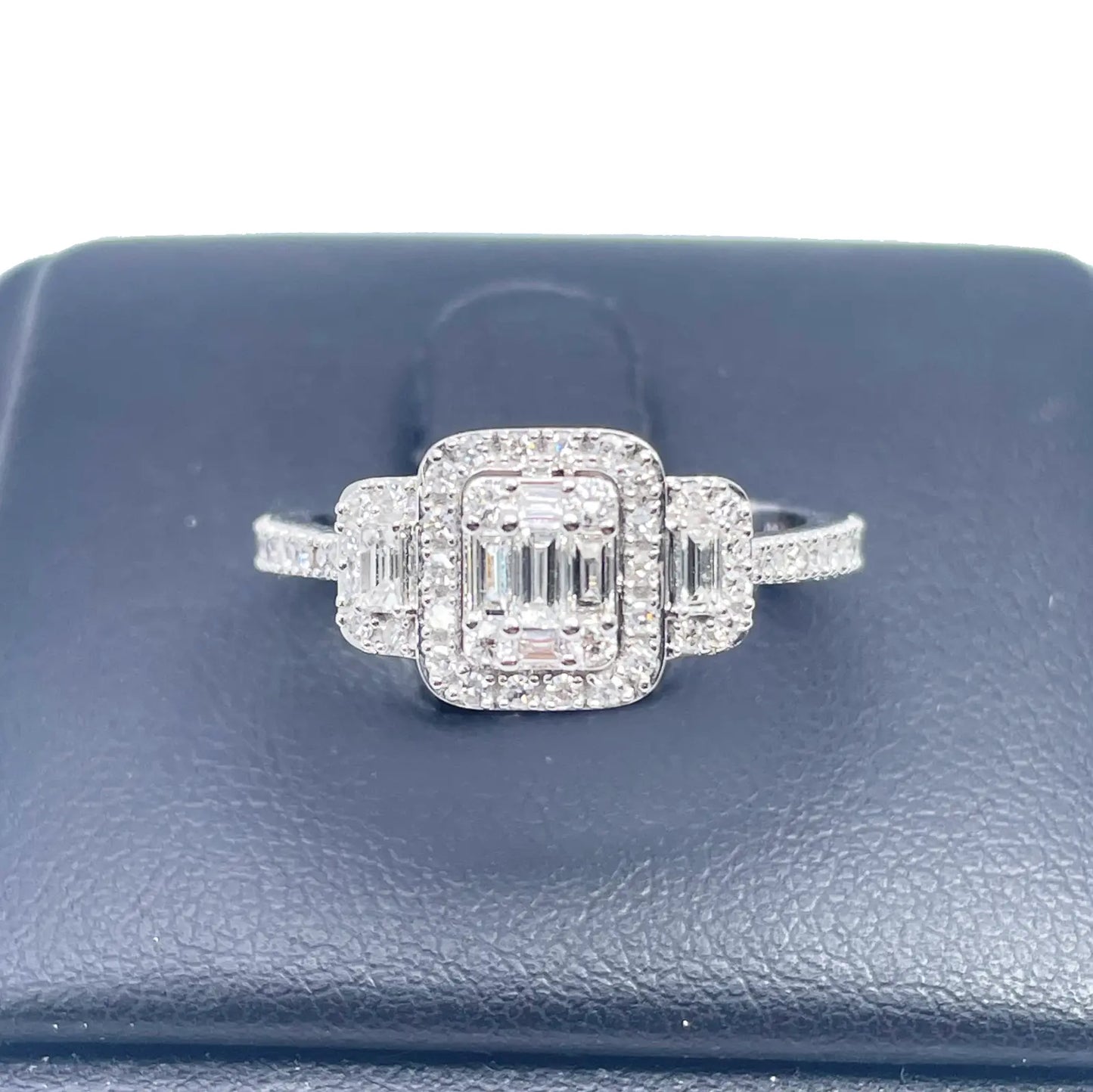 18ct White Gold Cushion Round Diamond & Baguette Ring 0.50ct  Diamond Ring