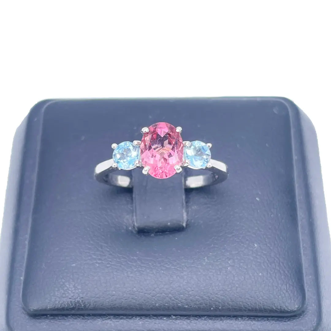 18ct White Gold Oval Pink Tourmaline & Aquamarine Trilogy Ring 1.60ct  Diamond Bracelets