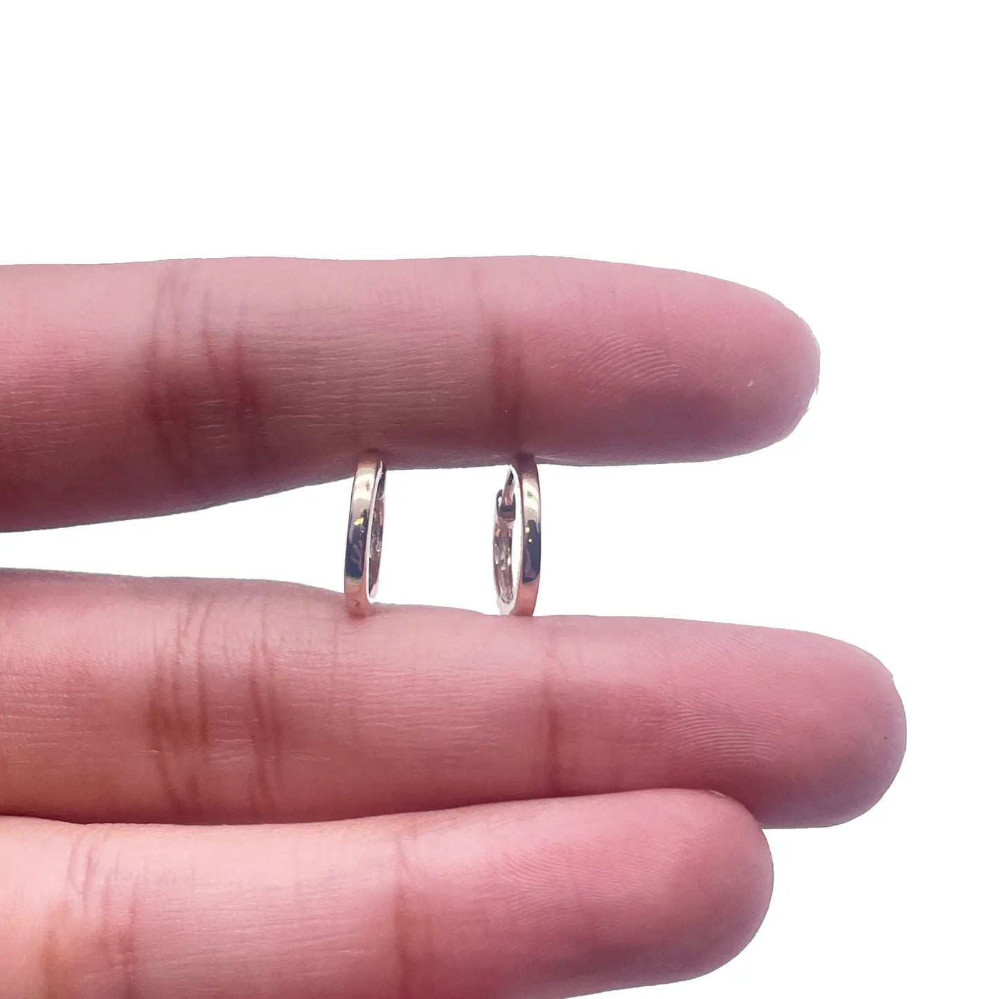 18ct Yellow Gold Pair Of Hoop Huggie Earrings 10mm Diameter 