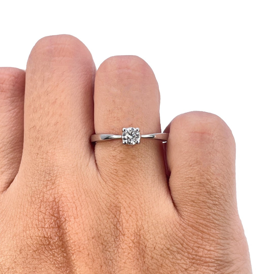 18ct white gold 0.25ct diamond solitaire ring by Raina Jewels, alternate view