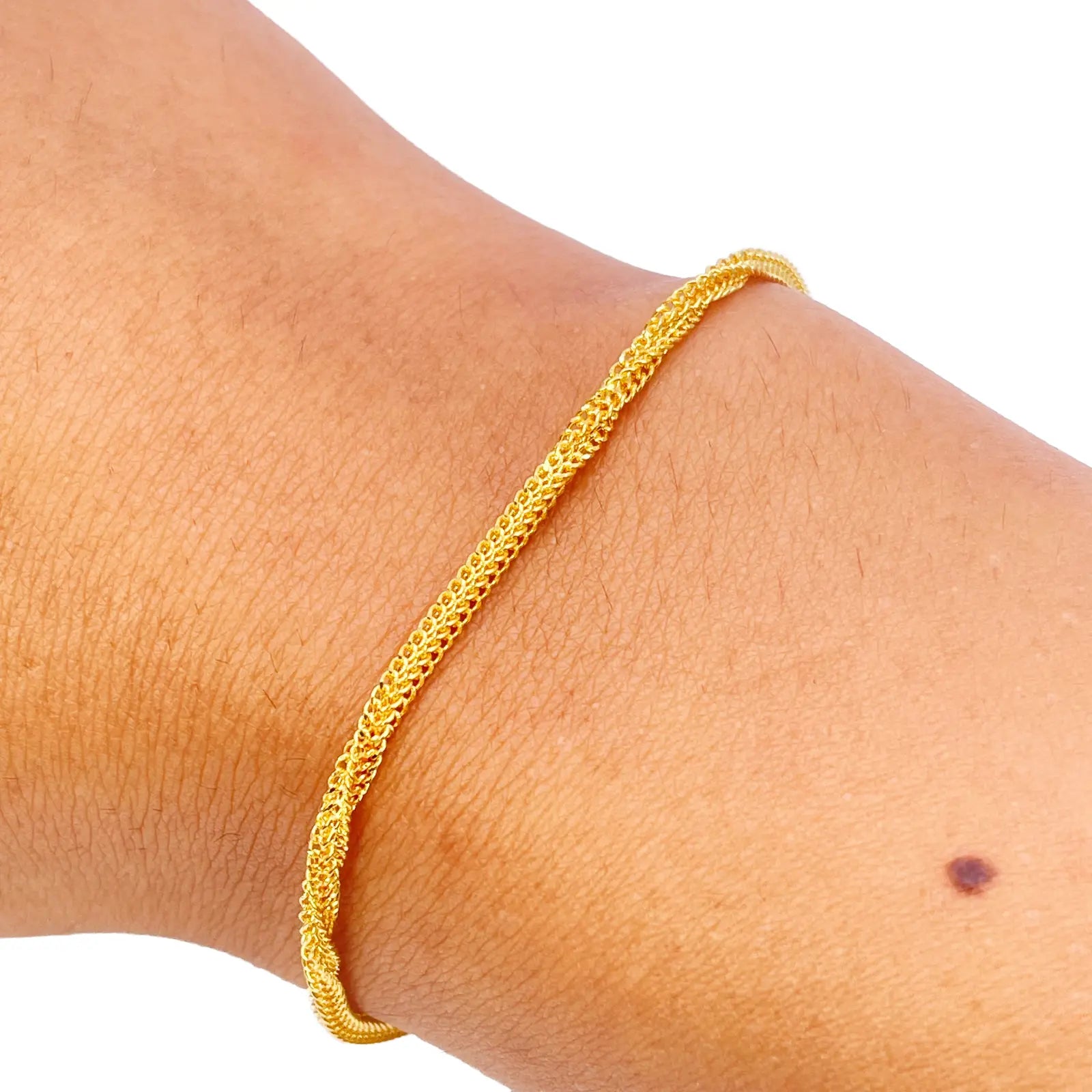 22ct Yellow Gold High Polished Chain Twisted Bracelet 6.5'' inches 2.3mm Wide 