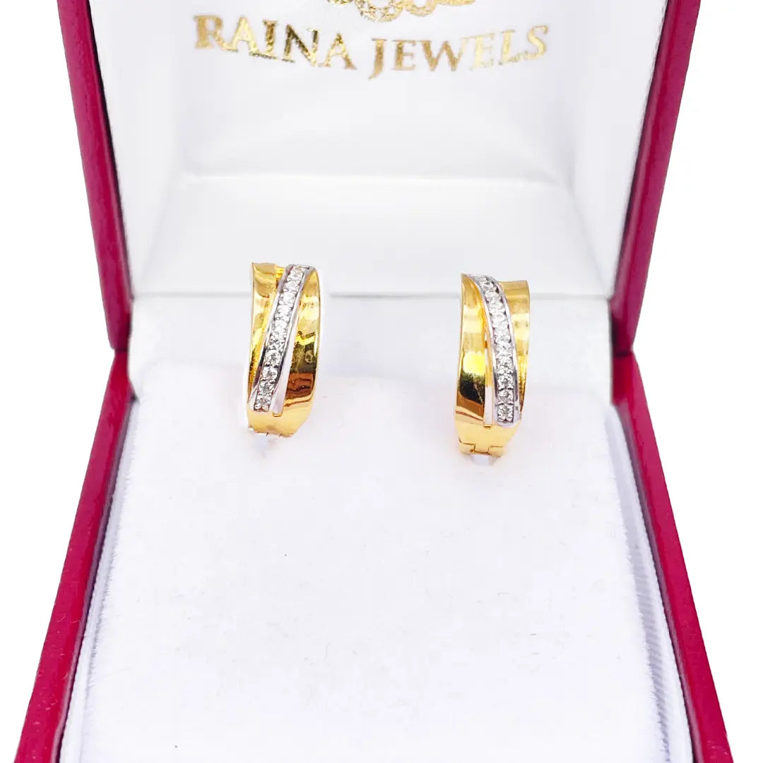 22ct Yellow Gold Striped Cubic Zirconia Hoop Huggie Earrings 10.5mm Diameter 
