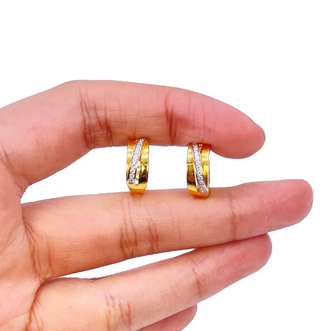 22ct Yellow Gold Striped Cubic Zirconia Hoop Huggie Earrings 10.5mm Diameter 