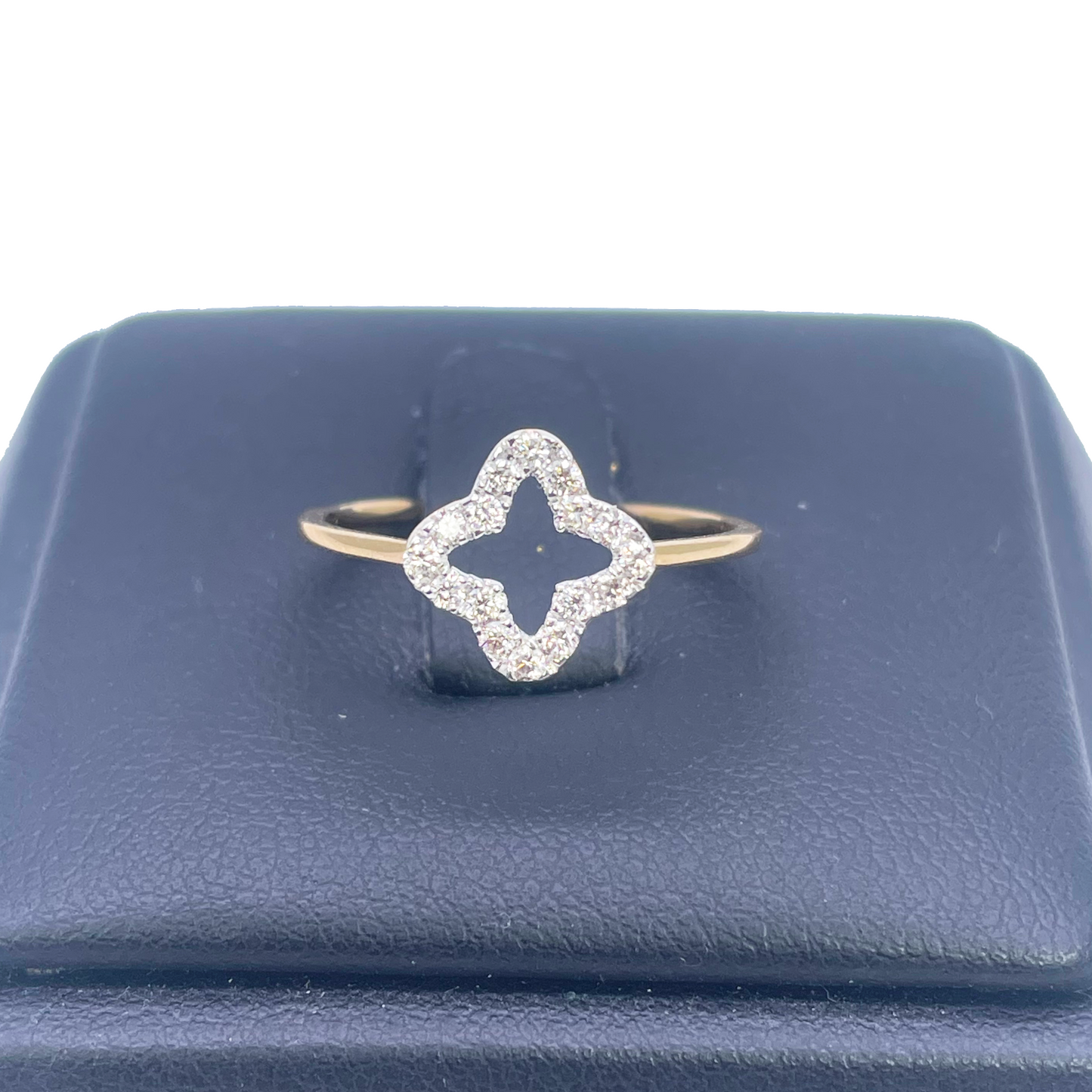 18kt geelgouden diamanten klaver/bloemvormige ring 0,18ct