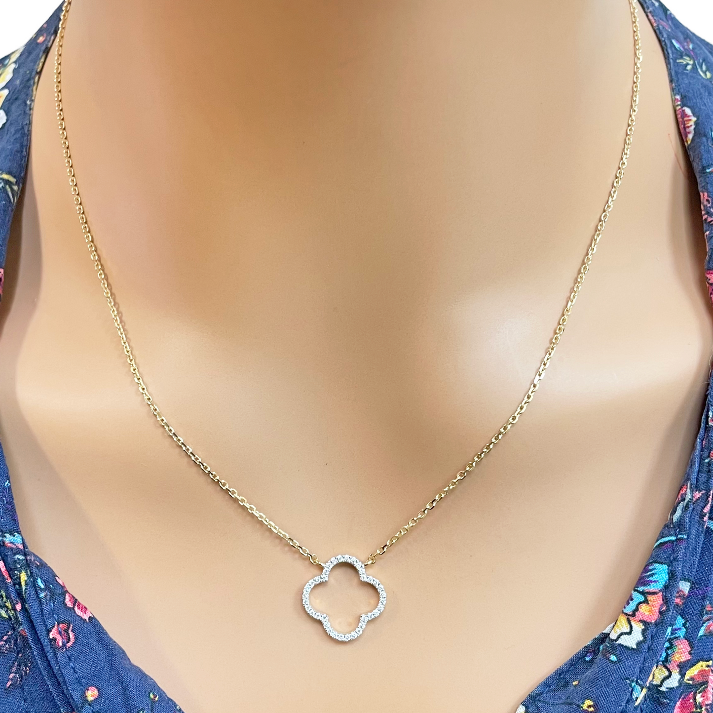 14kt geelgouden elegante open bloem diamanten ketting 0,15ct 18 inch