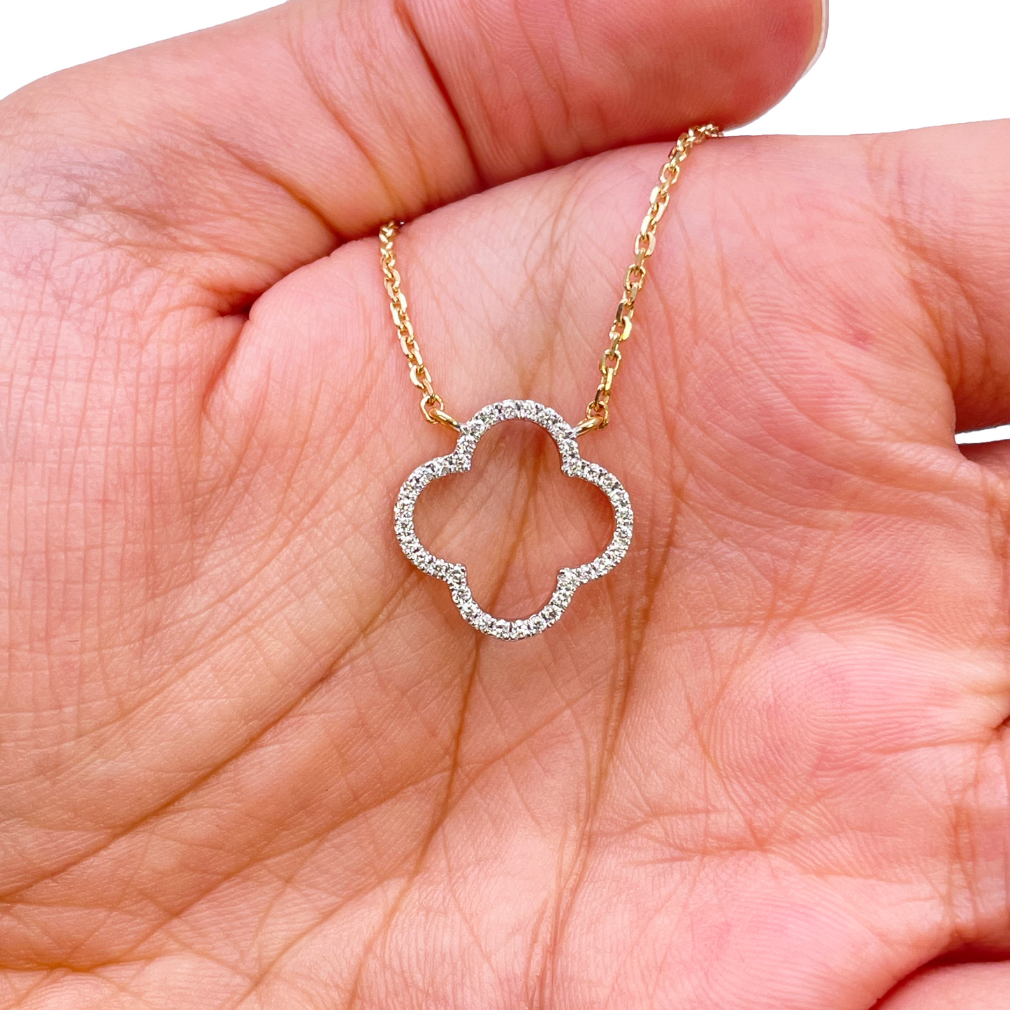 14kt geelgouden elegante open bloem diamanten ketting 0,15ct 18 inch