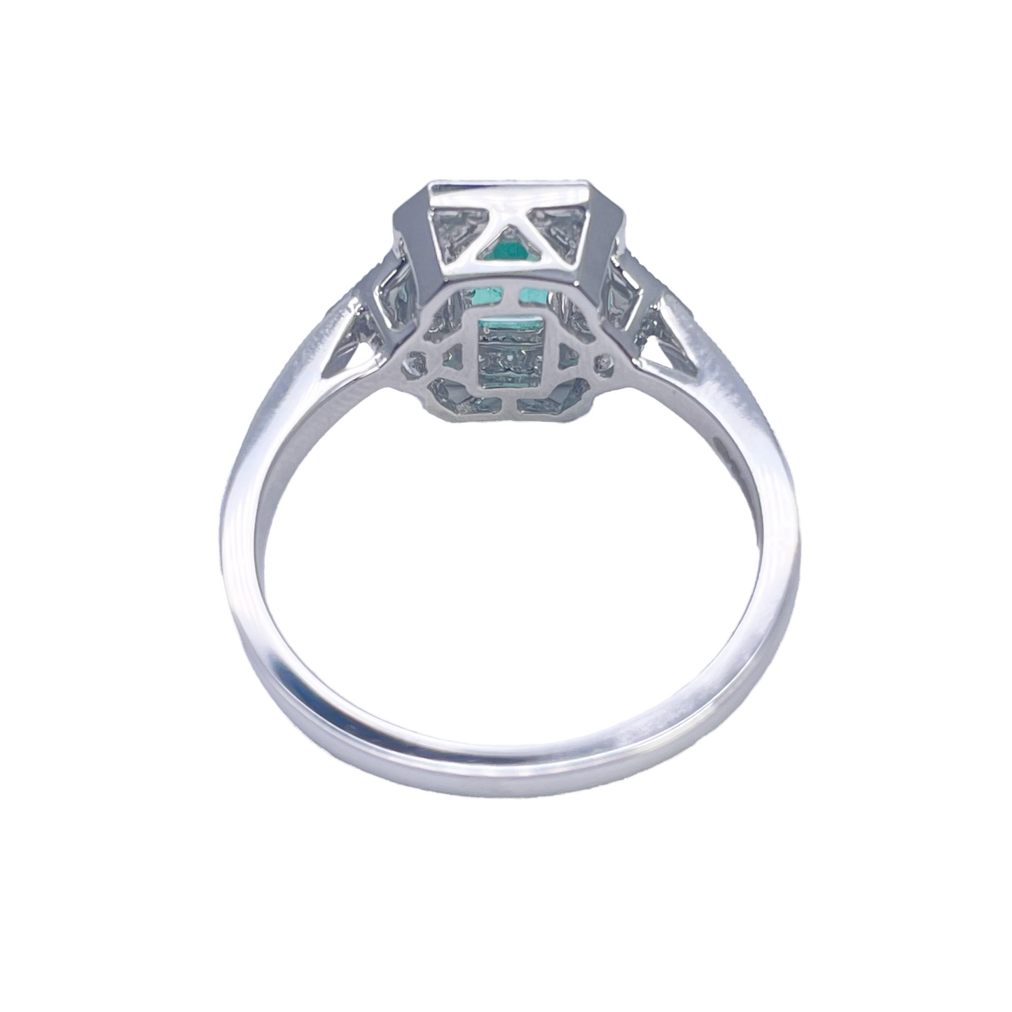 18-karaats gouden ring met natuurlijke smaragd en diamant, ronde en smaragd slijpvorm 0,80ct