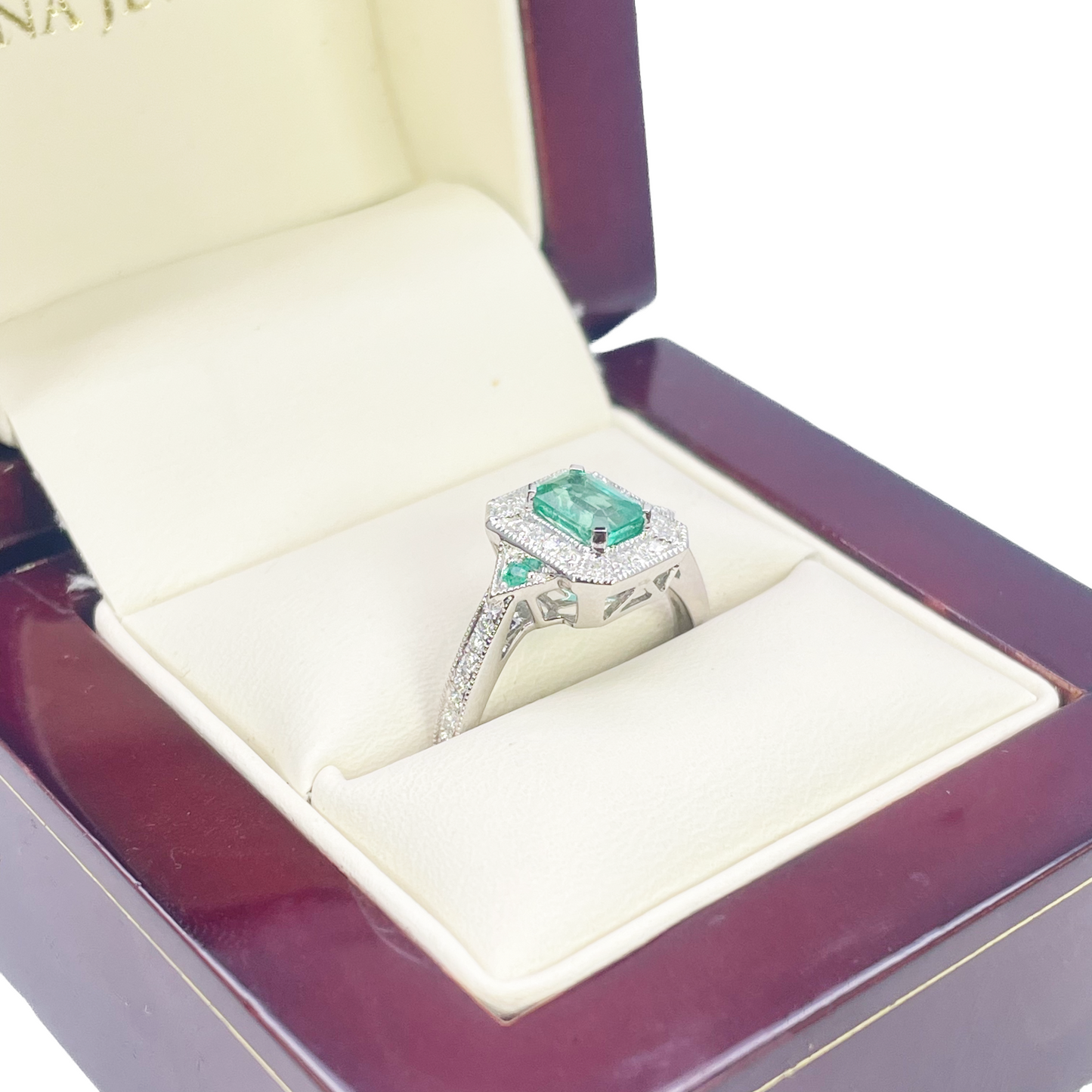 18-karaats gouden ring met natuurlijke smaragd en diamant, ronde en smaragd slijpvorm 0,80ct
