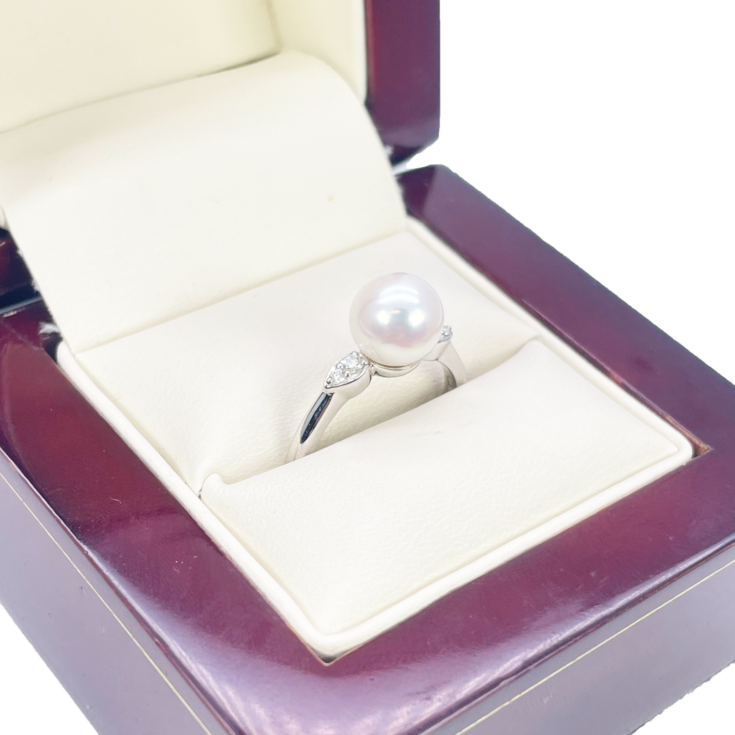 18-karaats gouden ring met zoetwaterparel en diamant, natuurlijke ronde slijpvorm 0,07ct