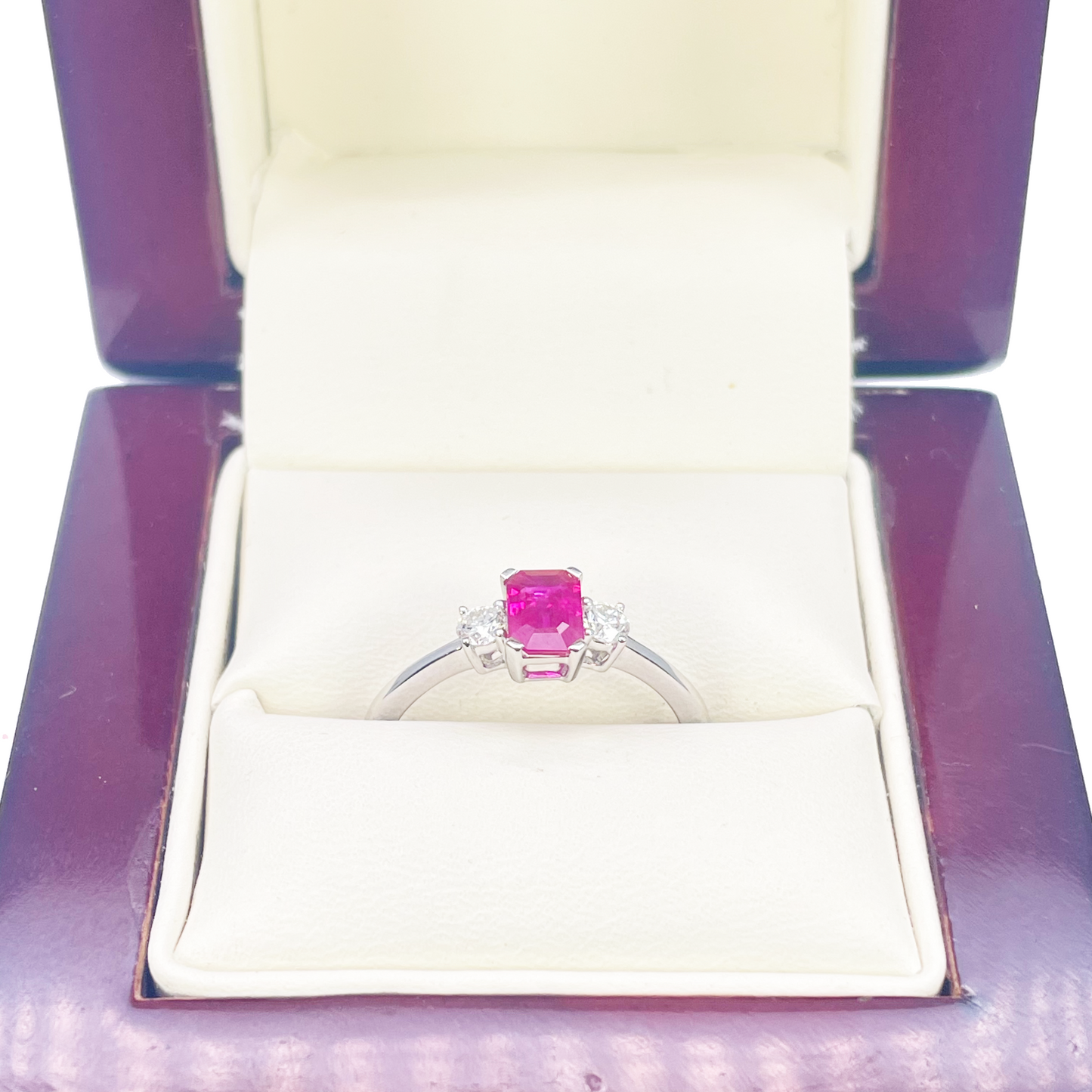 18kt Goud Robijn Diamant Ring Natuurlijke Ronde & Smaragd Geslepen Drie-Stenen 0,75ct