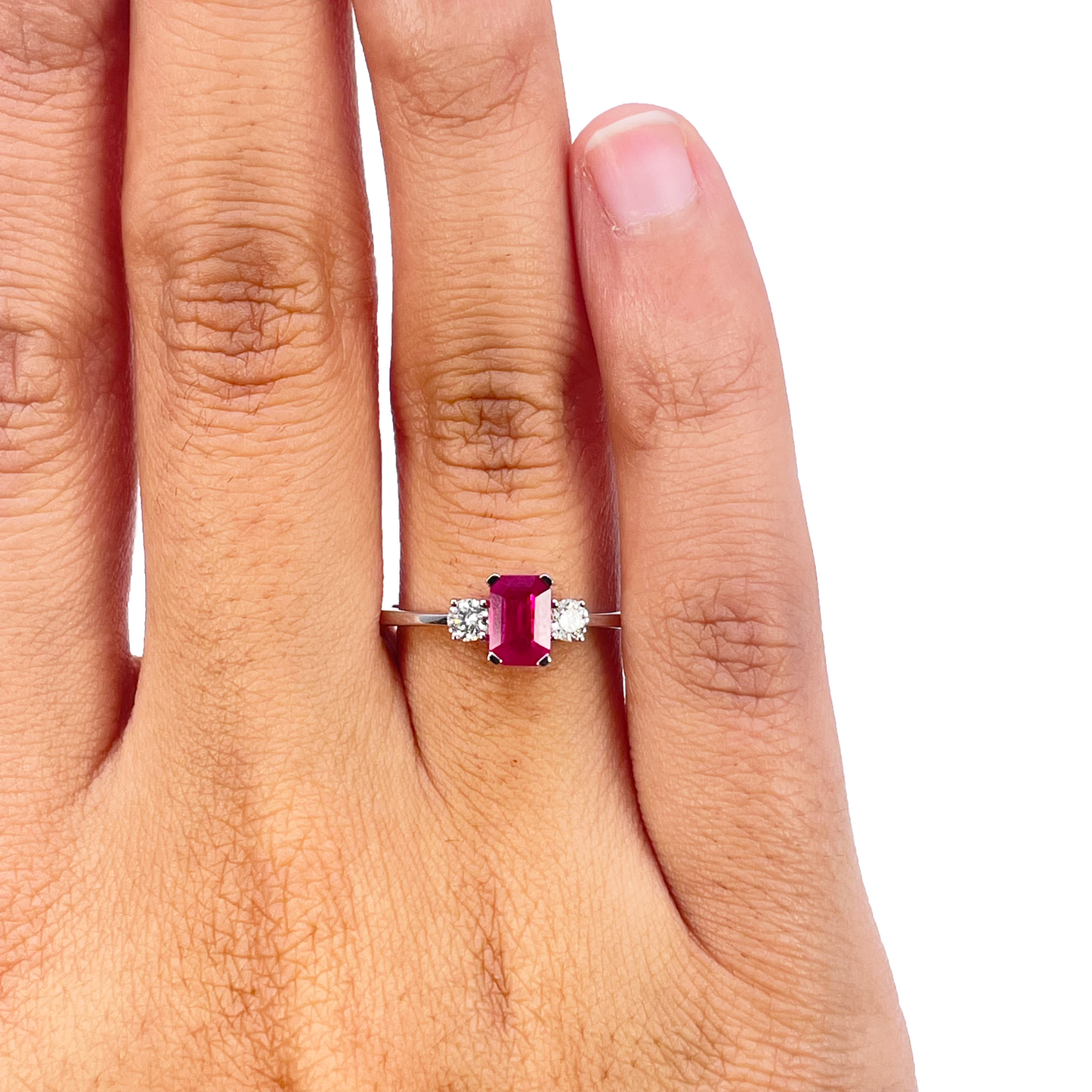 18kt Goud Robijn Diamant Ring Natuurlijke Ronde & Smaragd Geslepen Drie-Stenen 0,75ct