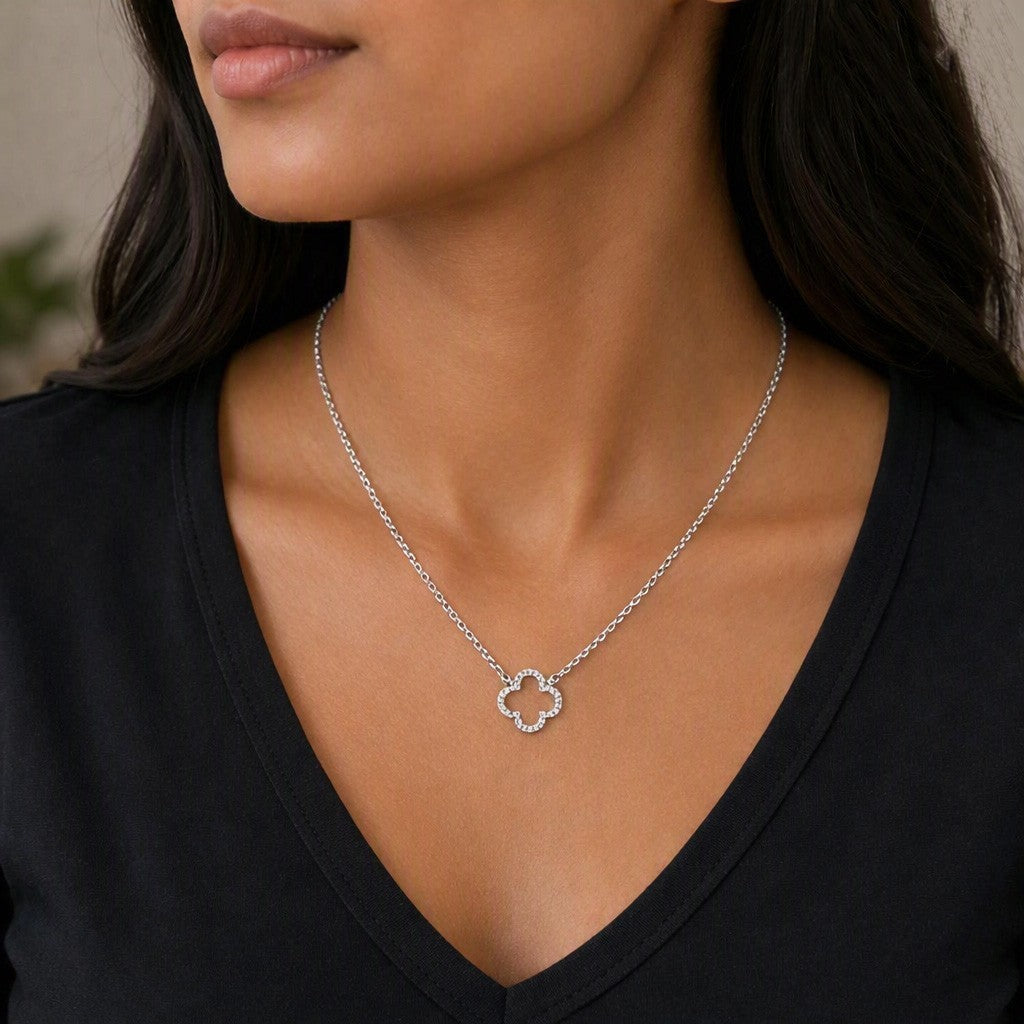 14ct White Gold Elegant Open Flower Diamond Necklace 0.13ct 18 inches