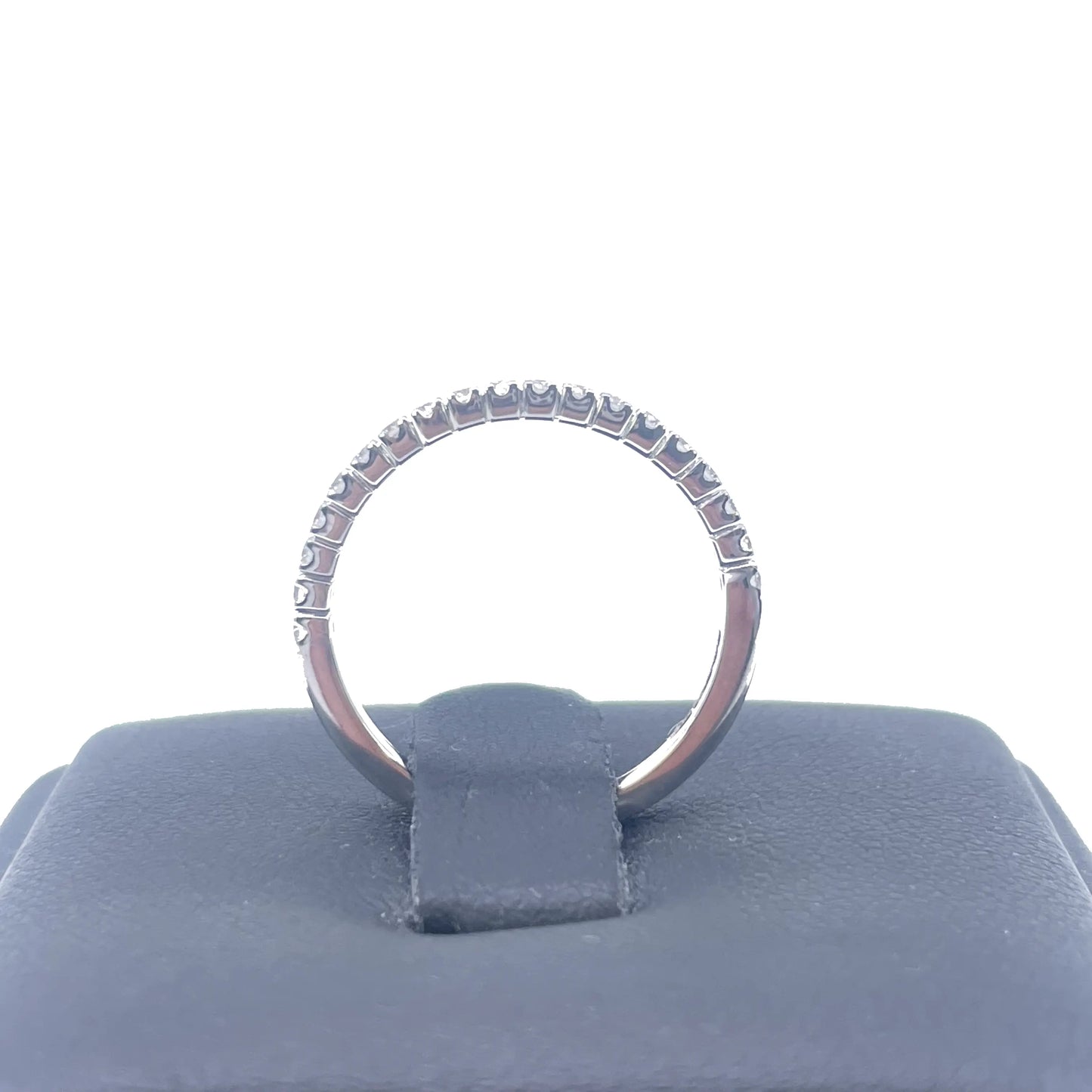 18ct White Gold Round Diamond Half Eternity Band Claw Set 0.26ct  Diamond Ring
