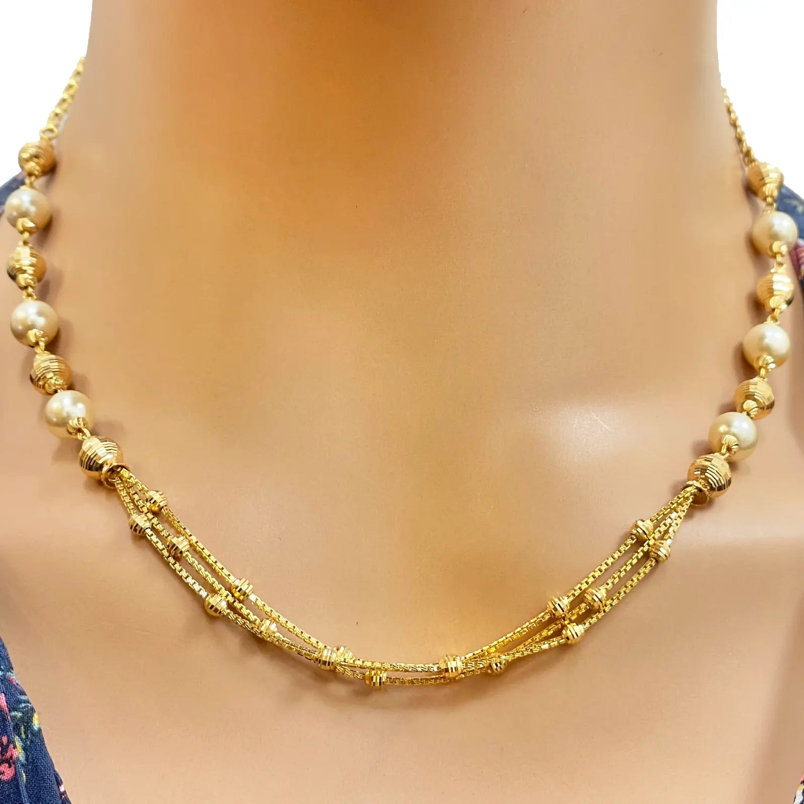 22ct Yellow Gold Pearls & Beaded Diamond Cut Ball Layered Necklace/Earrings Set 